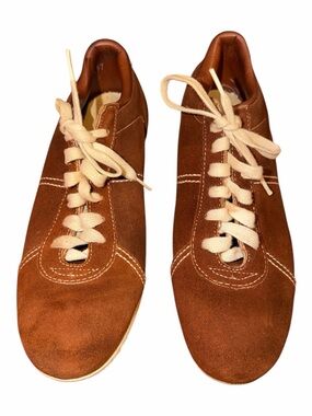 Vintage Hyde Suede Lace-Up Sneakers in Brown with Cream Laces Bowling Shoes